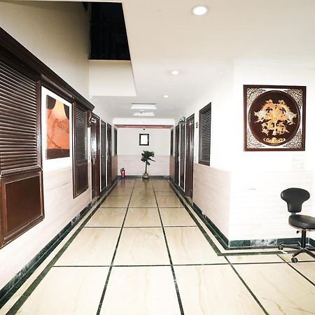 Stay Well Hotels & Homes Gurgaon Esterno foto