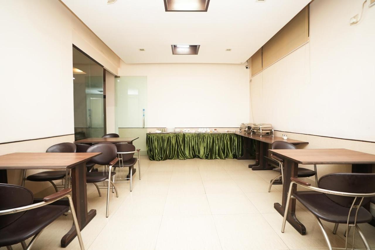 Stay Well Hotels & Homes Gurgaon Esterno foto